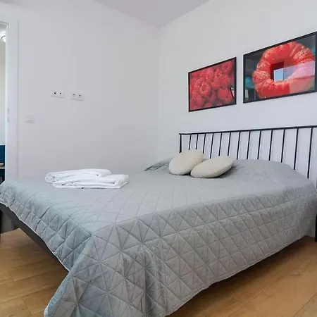 My Campus 1 Bdrm, Romantic, Panorama View, Free Parking, Self Check-in * Софія
