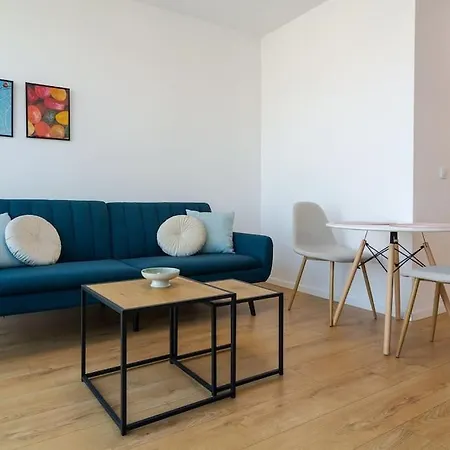 Апартаменти My Campus 1 Bdrm, Romantic, Panorama View, Free Parking, Self Check-in Софія